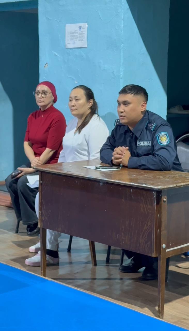 В области Абай провели урок безопасности для юных таэквондистов