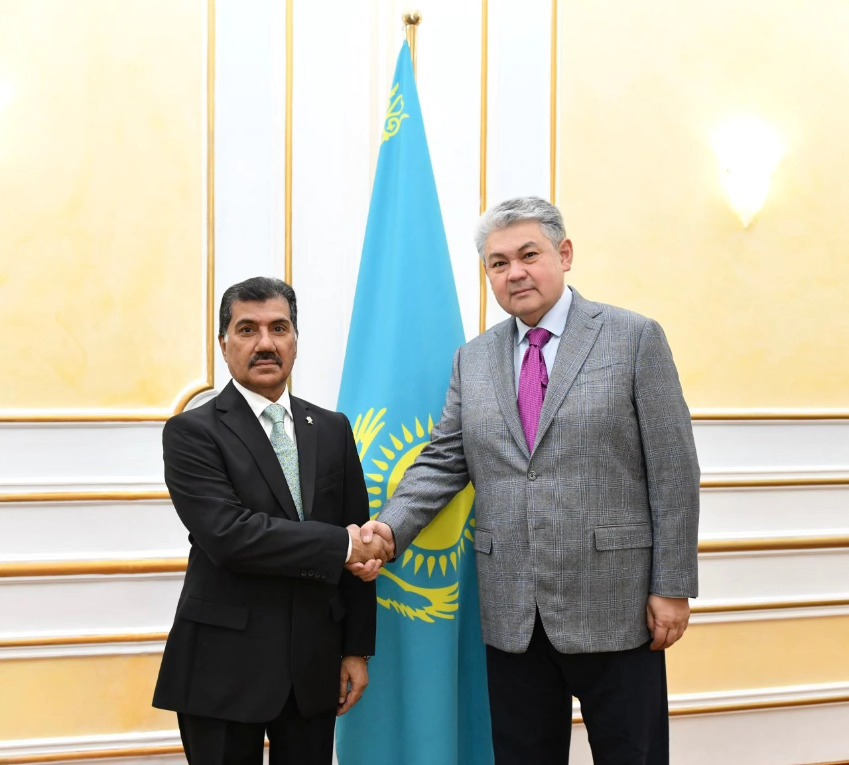 Сыртқы істер министрі Ермек Көшербаев Қатар Сыртқы істер министрлігінің Бас хатшысы Ахмед Хасан Әл-Хаммадиді қабылдады