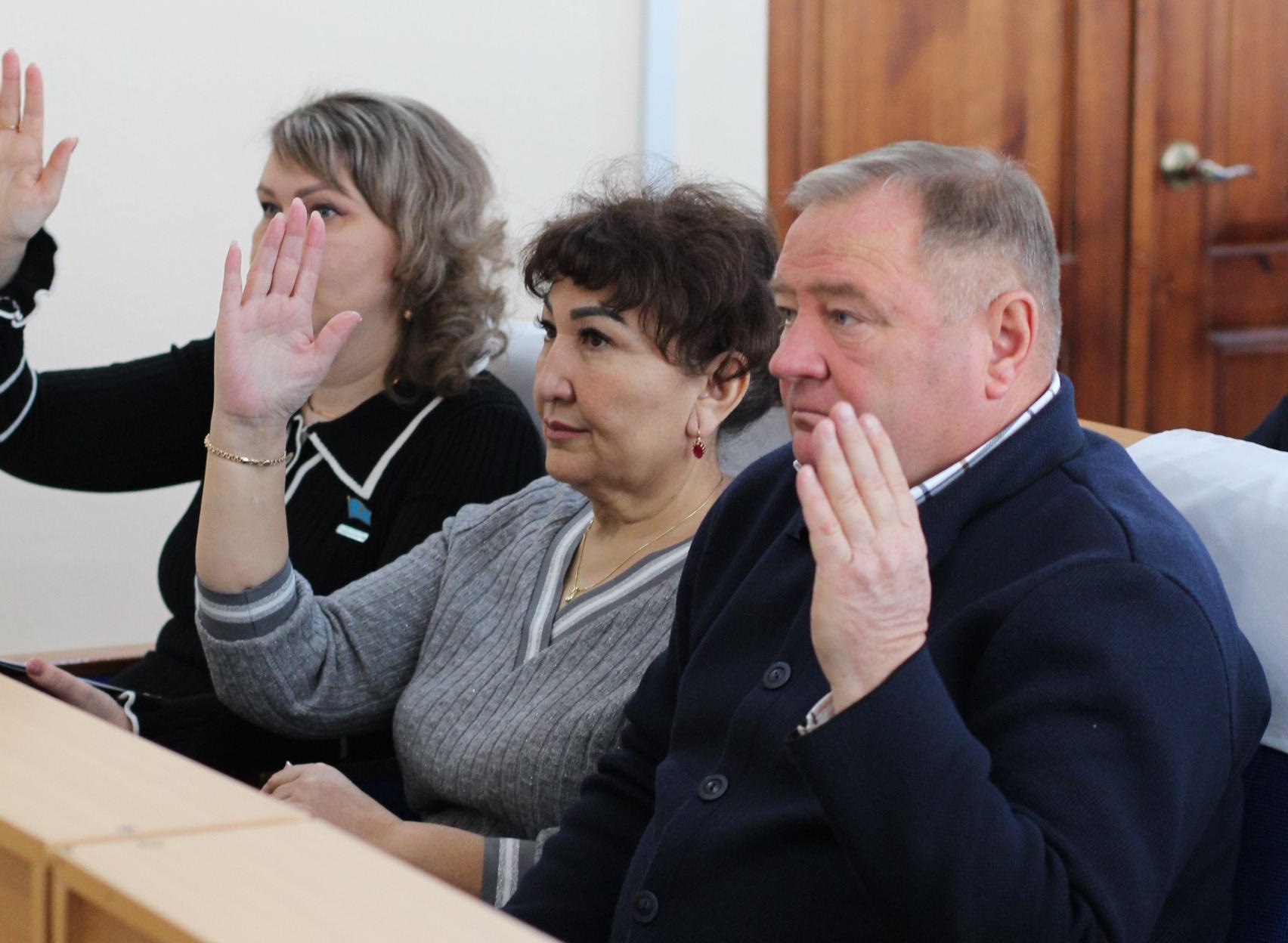 26 ноября 2025 года состоялось заседание внеочередной восьмой седьмой сессии Глубоковского районного маслихата