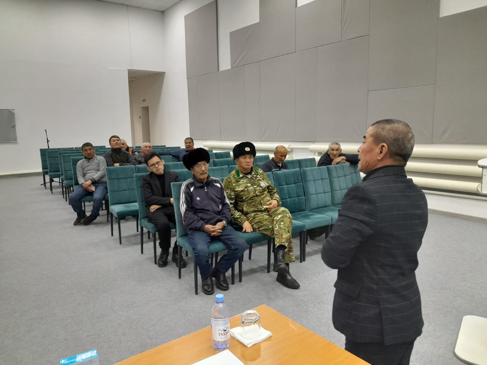 Отчет депутата районного маслихата Кайырбекова Кудайбергена Аубакировича перед избирателями села Жамбыл о проделанной работе