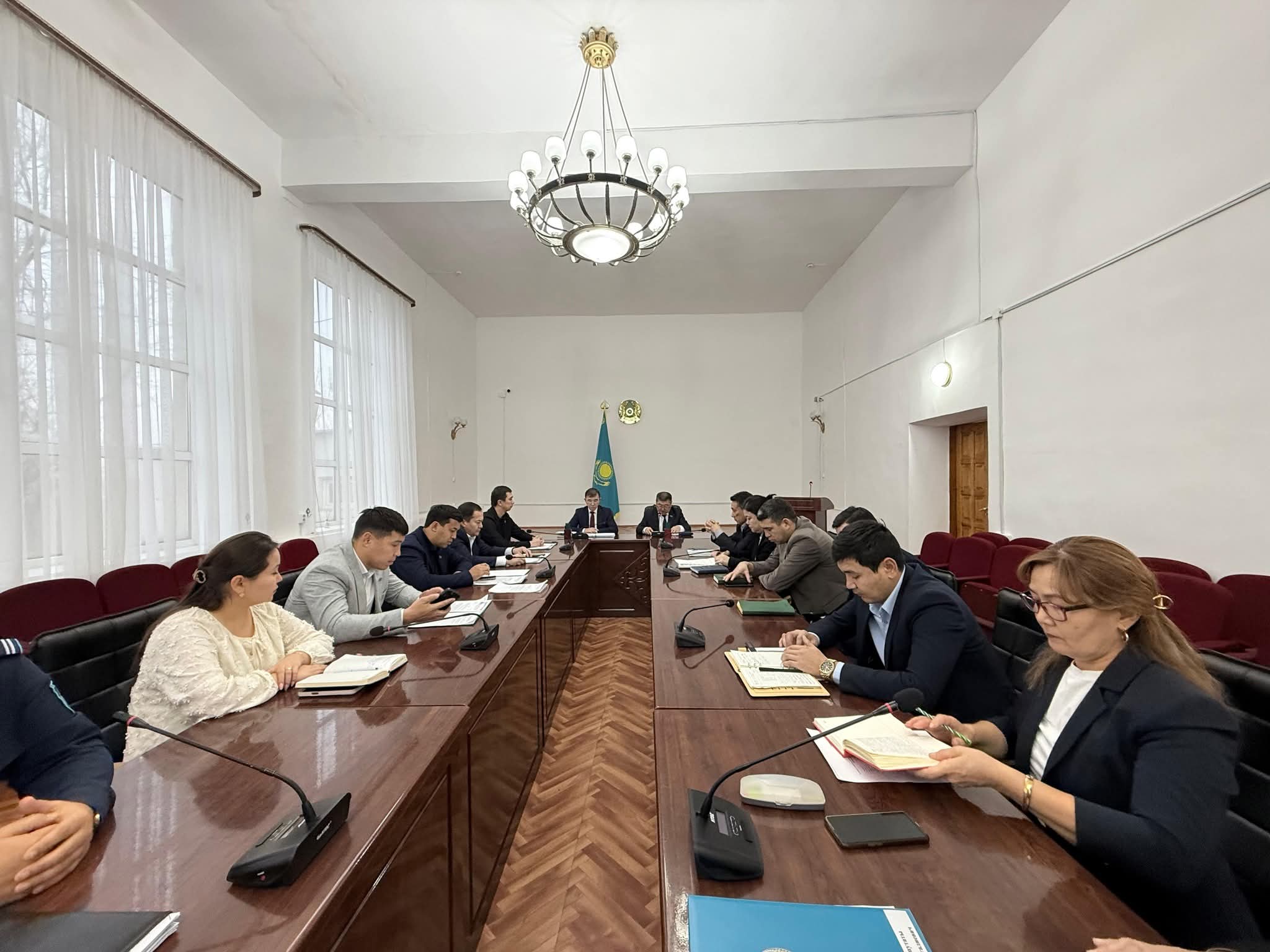 Аудандық мәслихаттың кезектен тыс 33-ші сессиясы