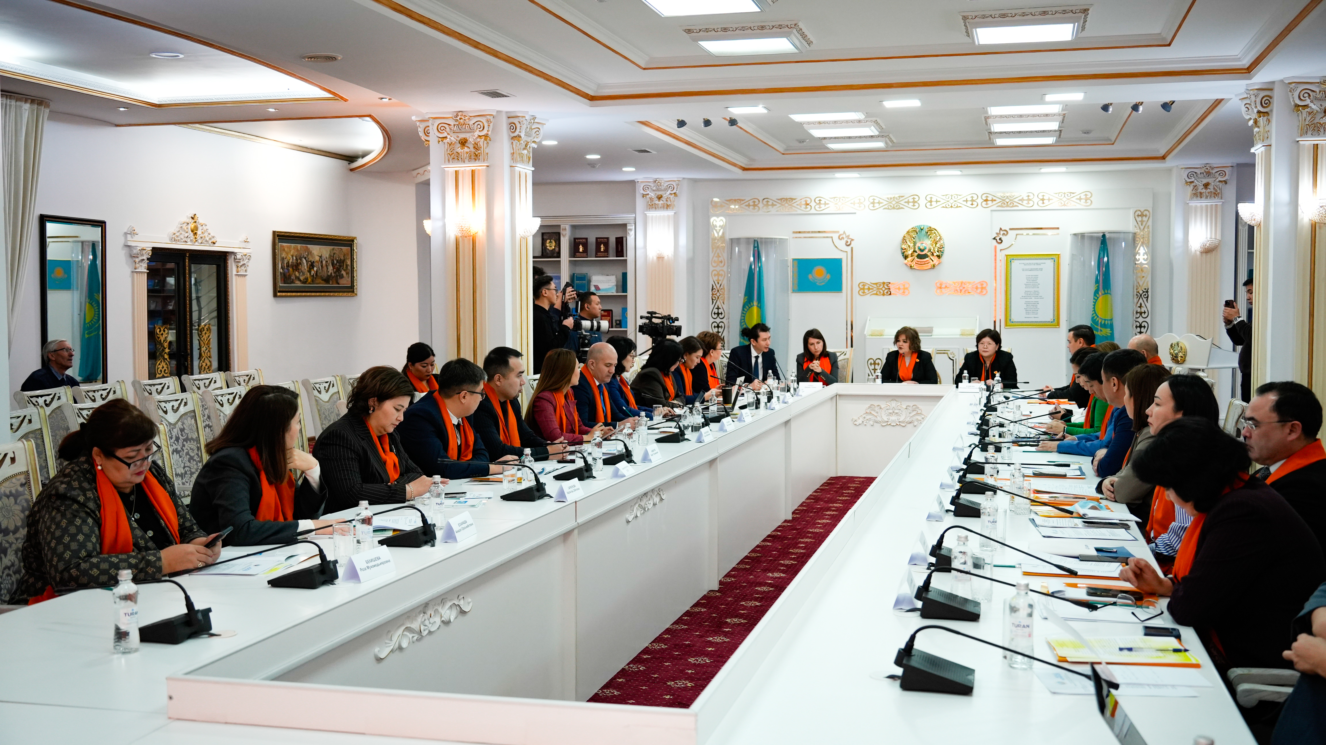 Эльвира Азимова: важный инструмент противодействия насилию – образование и экономическая независимость