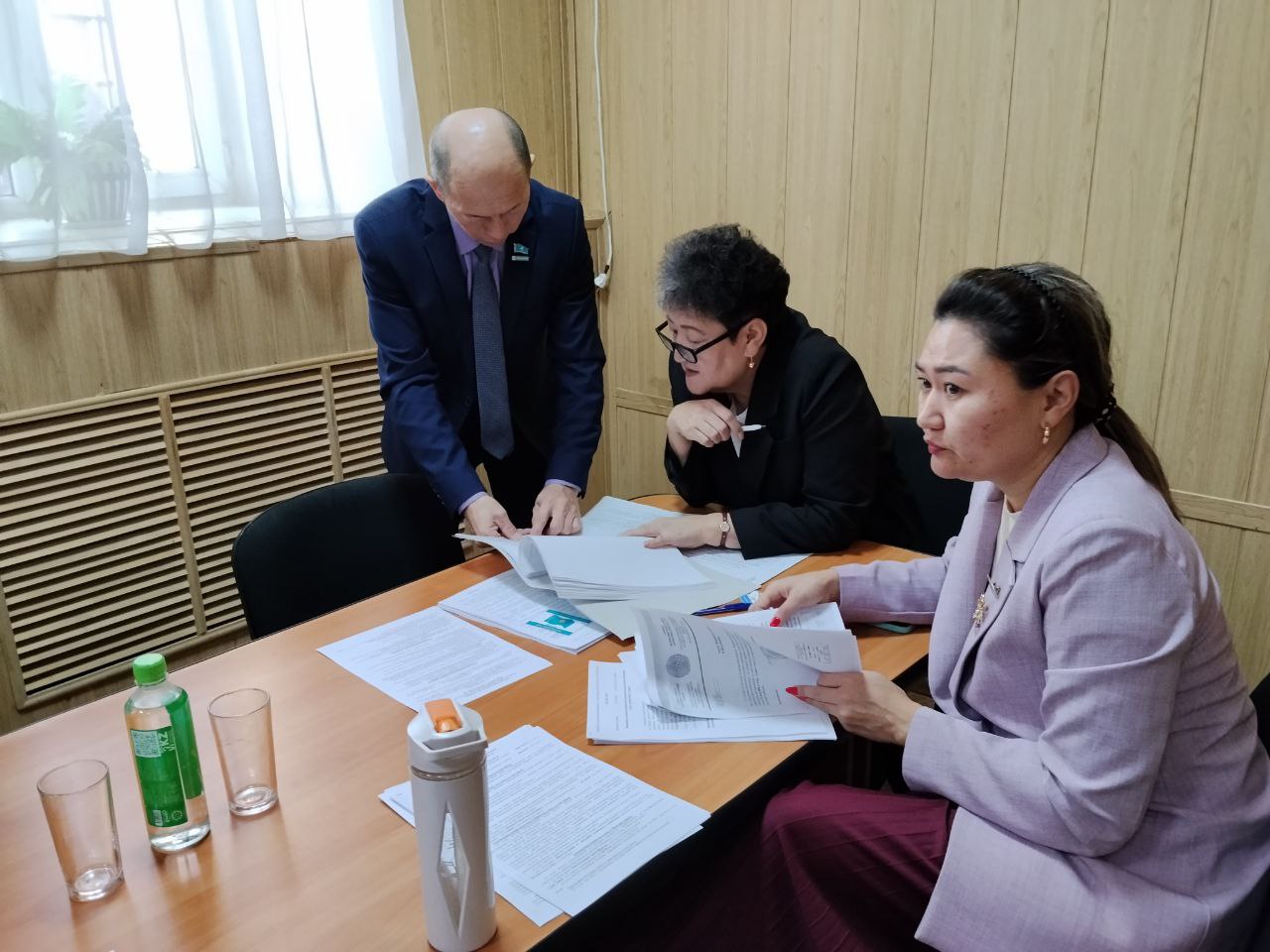 Жарқайың аудандық мәслихатының кезектен тыс 61 сессиясы.