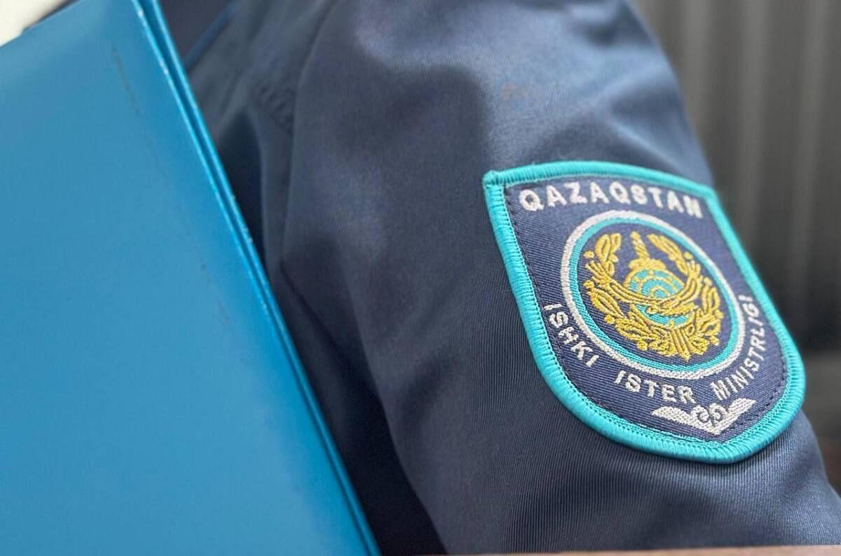 Полицейские Алматы помогли доставить травмированного ребёнка в больницу в условиях сильных заторов