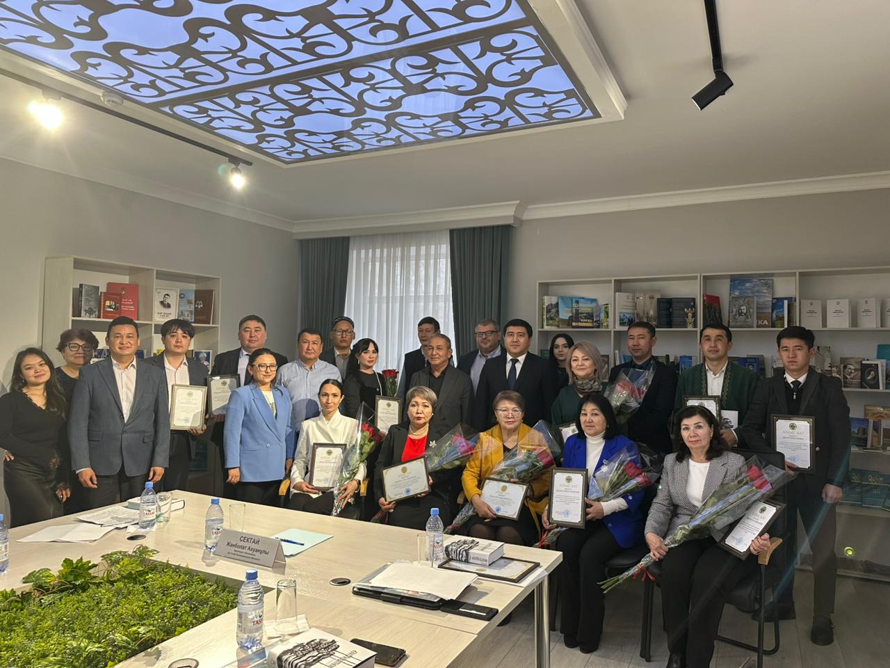 Круглый стол по вопросам роли религии и итогам работы информационно-разъяснительной группы