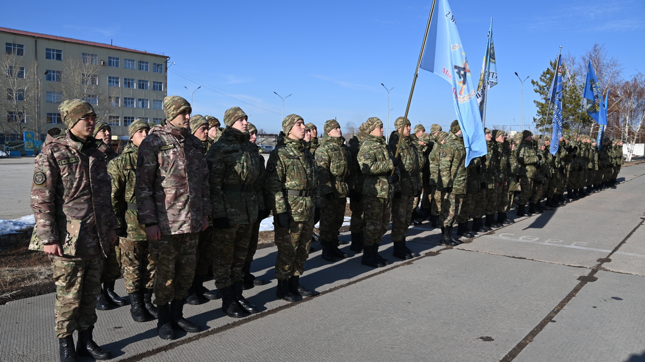 «Алаш! Әруақ! Абылай!» — Қарағандыдағы Батырлар күні қазақтың әскери дәстүрлерін қайта жаңғыртты