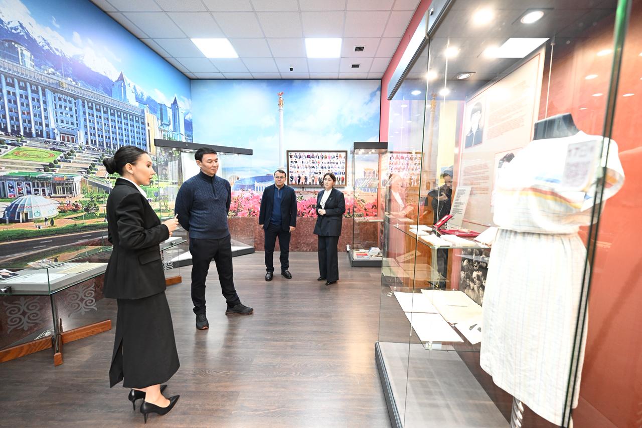 Аким Алматы Дархан Сатыбалды ознакомился с деятельностью Музея Алматы