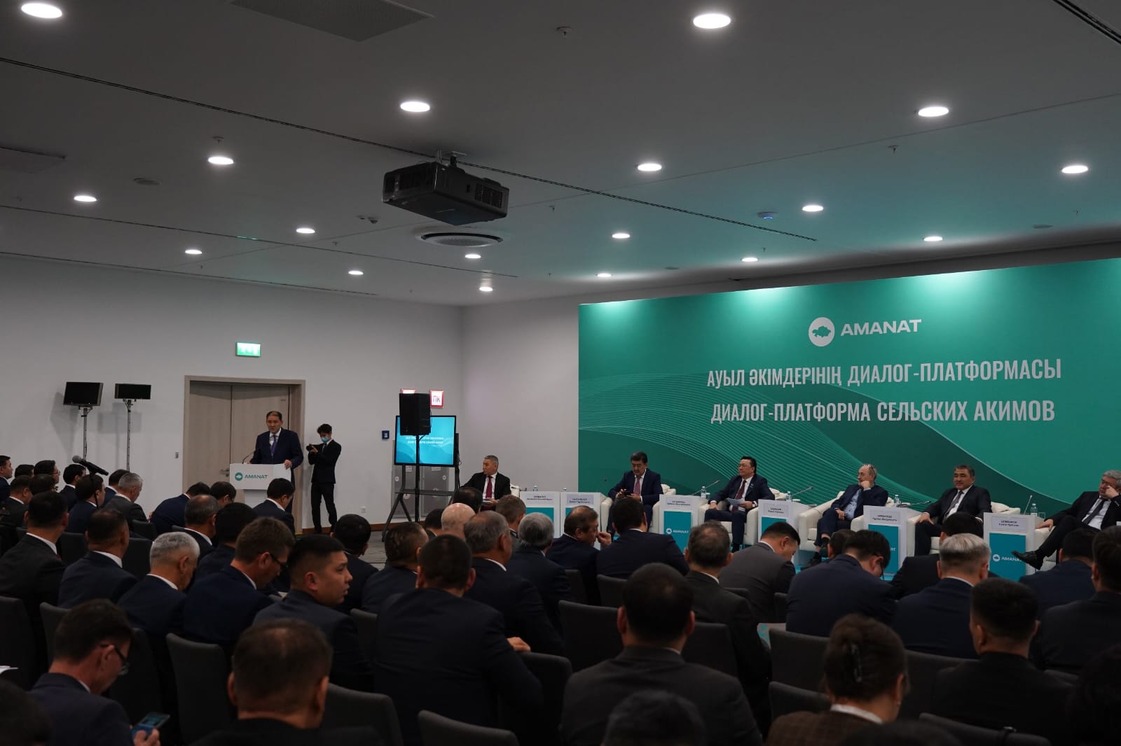 В рамках диалог-платформы сельских акимов озвучены результаты развития транспортной отрасли