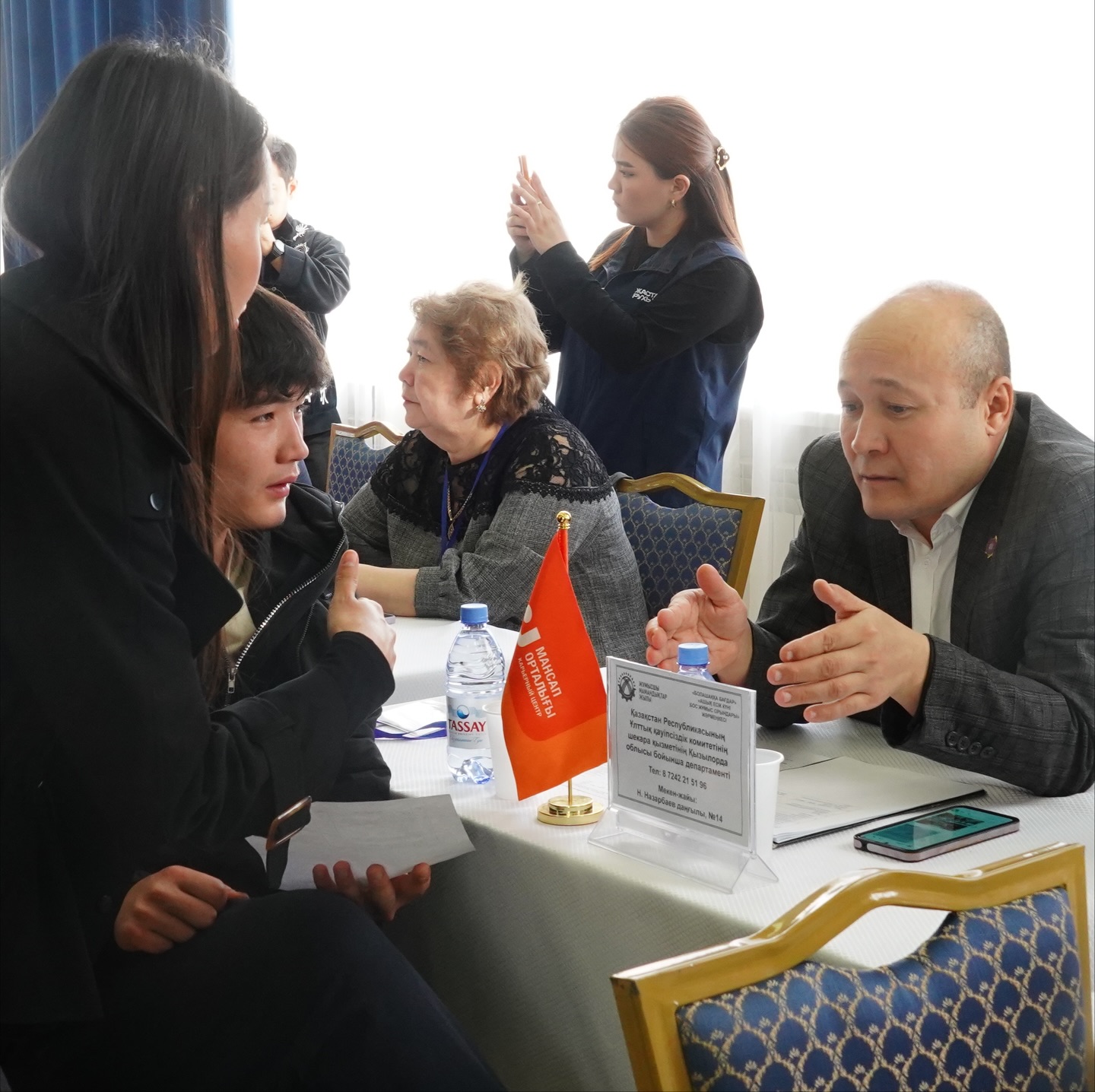 «Жұмысшы мамандықтар жылы» аясындағы «Болашаққа бағдар» атты «Ашық есік күні» және «Бос жұмыс орындары» жәрмеңкесі ұйымдастырылды