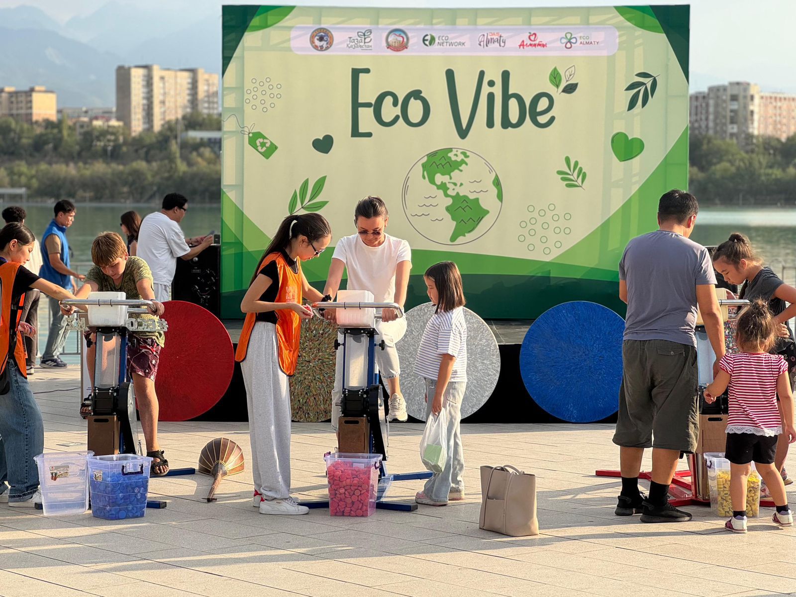 Алматыда 570 мыңнан астам жасты қамтыған 500-ден аса экологиялық іс-шара өткізілді