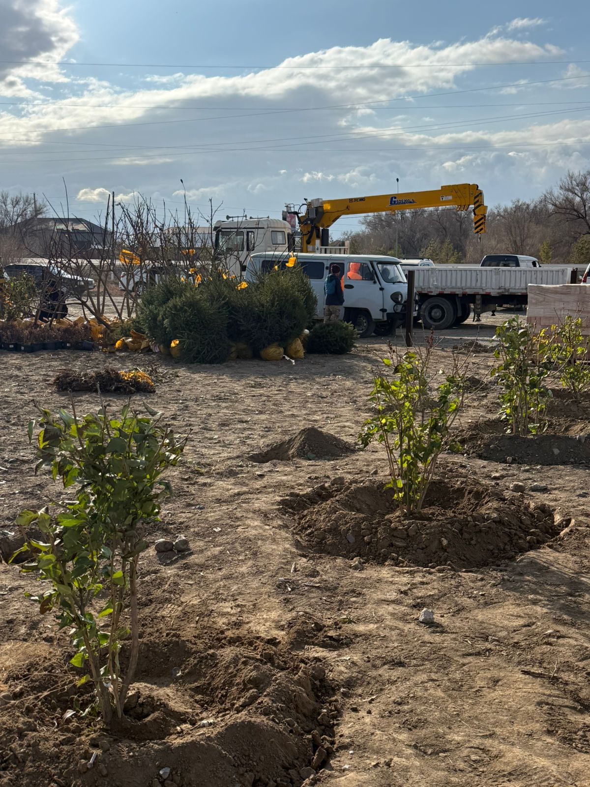 В городе Үшарал прошёл субботник в рамках акции «Чистый Казахстан»