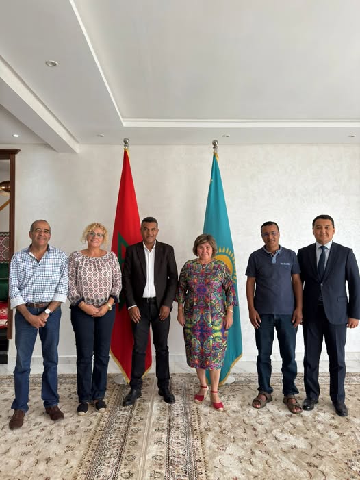 Елші Сәулекүл Сайлауқызы Трансахар фильмінің Загора қауымдастығының (Zagora Association for Transaharian Film) төрағасы Халид Шахидпен кездесті