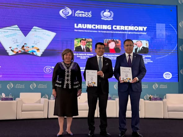 «Ислам ғалымдары: Адамзат тарихына Әл-Фарабидің қосқан үлесі» атты кітаптың салтанатты түсаукесері өтті