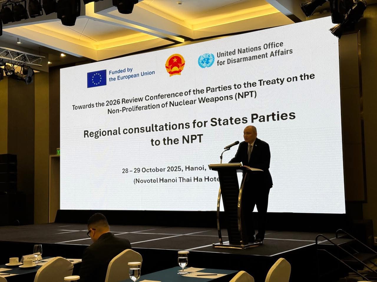 Жаһандық бейбітшілікті және ядролық қаруды таратпау жөніндегі күш-жігерді нығайту