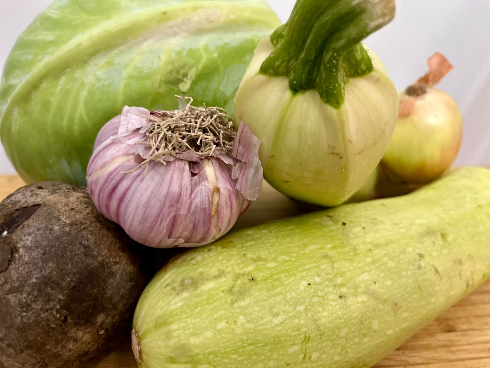 В Алмалинском районе Алматы открылась вторая ярмарка выходного дня