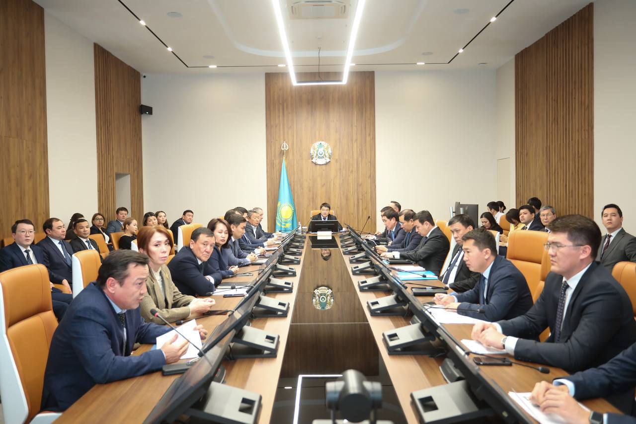 В Мангистау обсудили меры по развитию предпринимательства и актуальные вопросы его развития