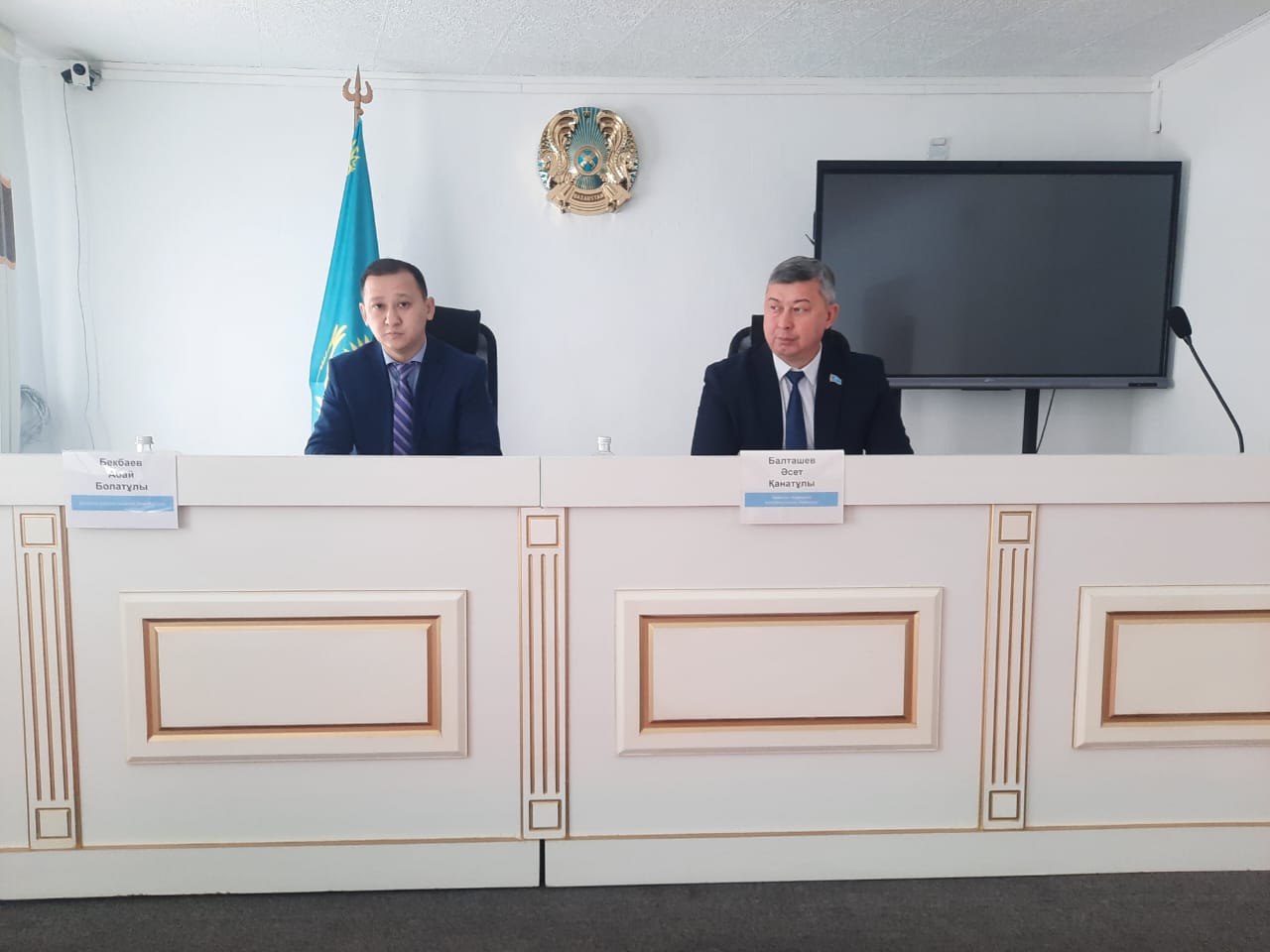 Проведена 42 внеочередная сессия районного маслихата