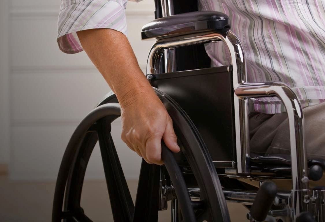 Атырауда мүгедектігі бар 17 мыңнан астам азамат әлеуметтік қызметтермен қамтылды