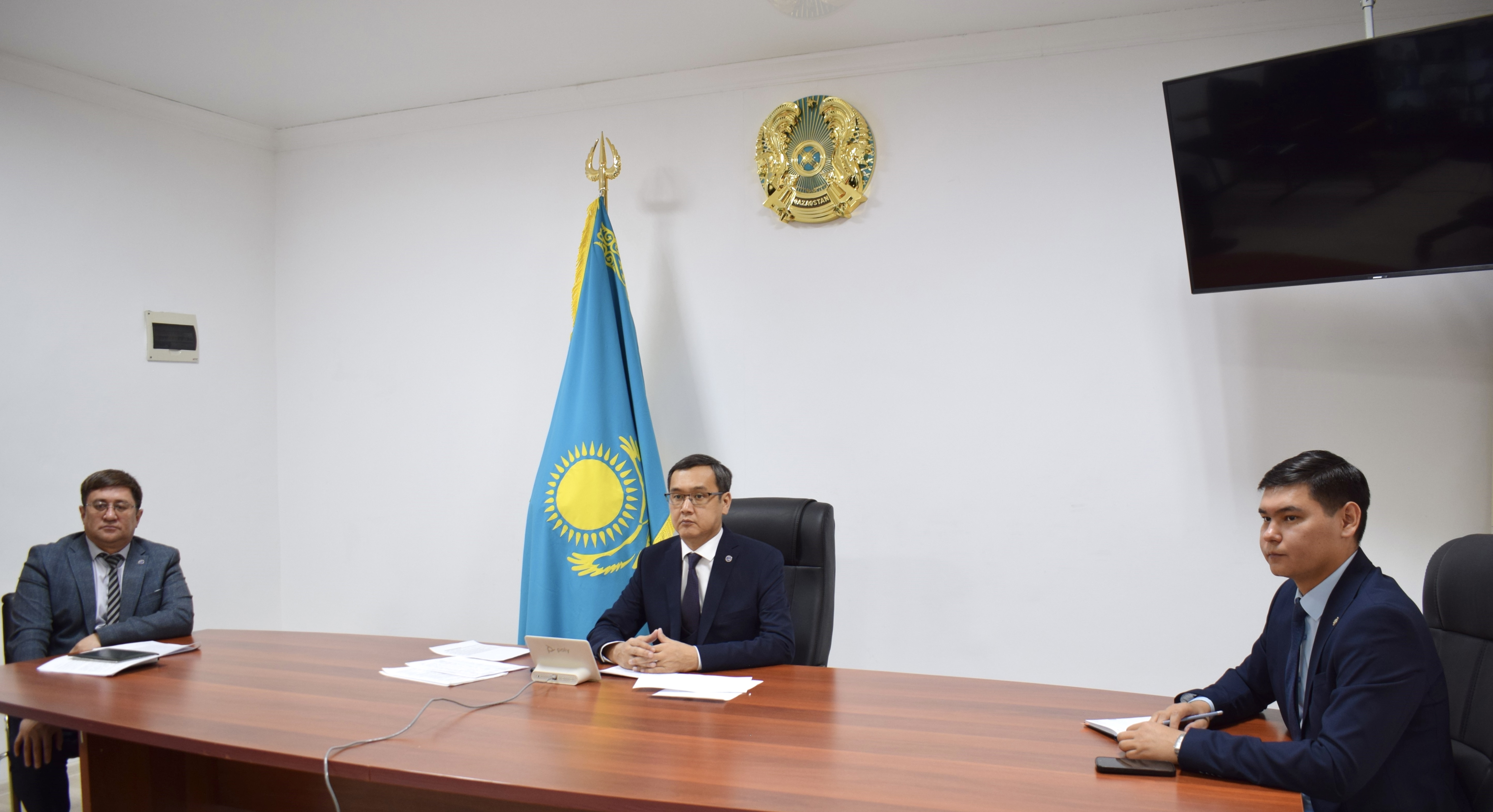 Онлайн форматта аппараттық кеңес өтті