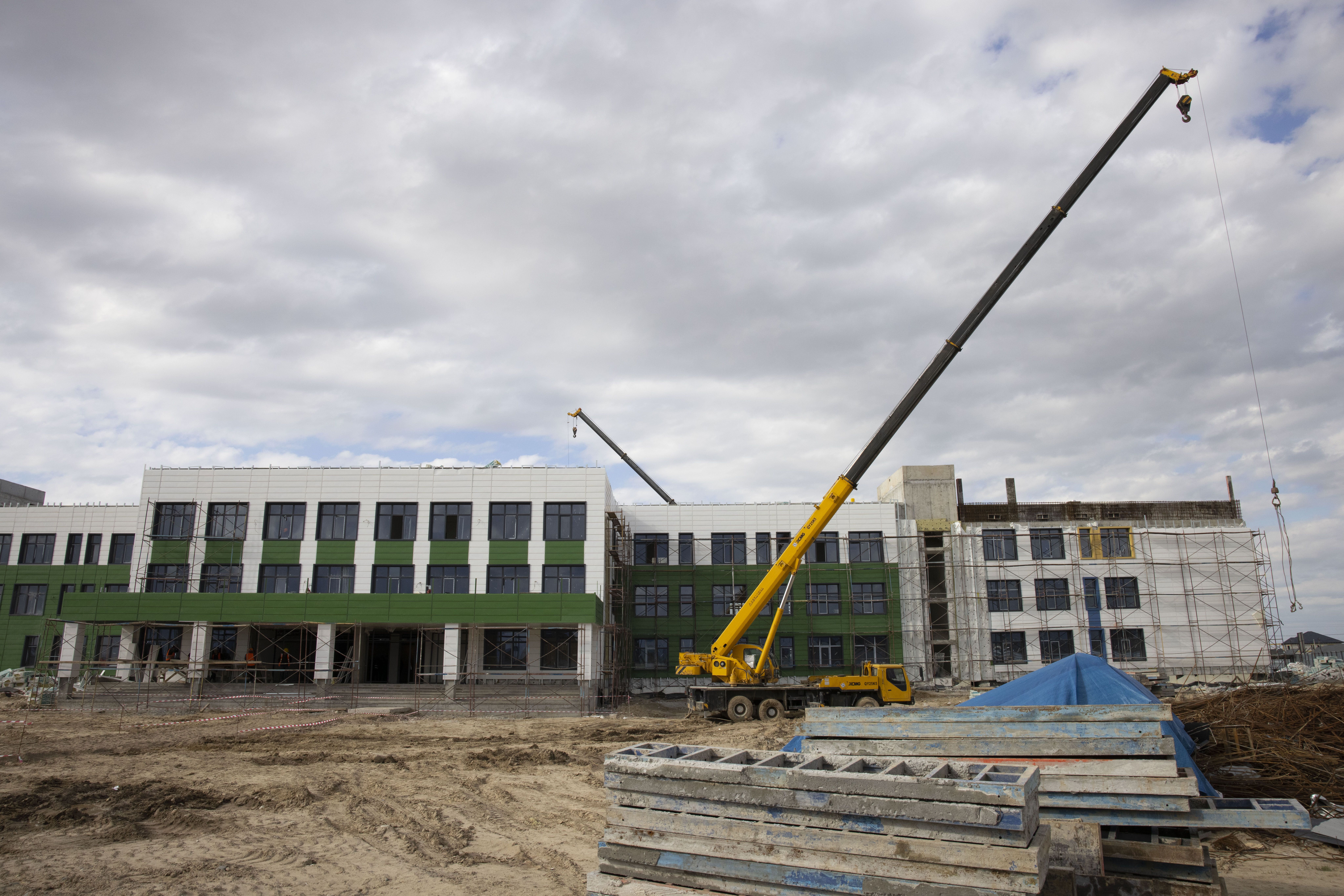 В Алматинской области активно реализуются проекты в сфере строительства и социальной инфраструктуры