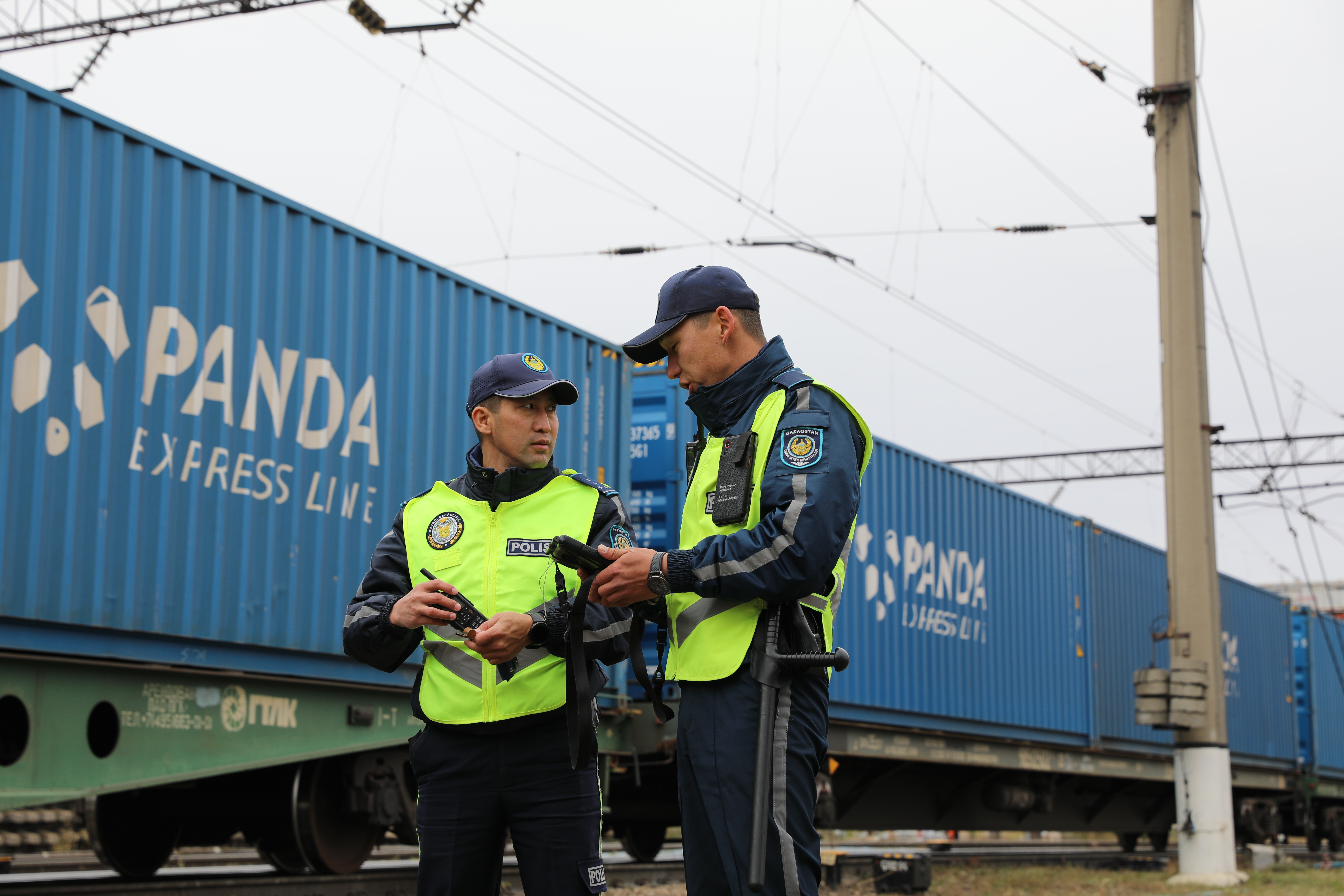 Көлік полицейлері ескертеді: темір жолда ойнау – өмірге қауіпті