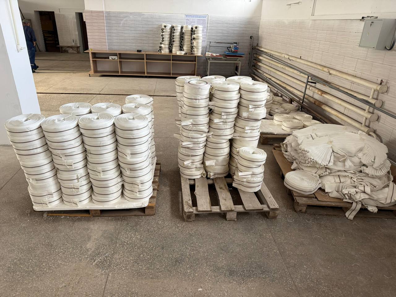 В Актобе открыт первый в стране завод по производству пожарных рукавов