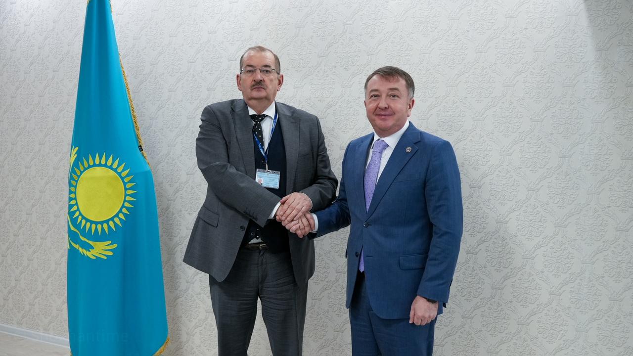 Қазақстан Республикасының Әділет министрі Ерлан Сәрсембаевтың Астанада қаласындағы ЕҚЫҰ Бағдарламалар офисінің басшысы Алексей Роговпен кездесуі өтті