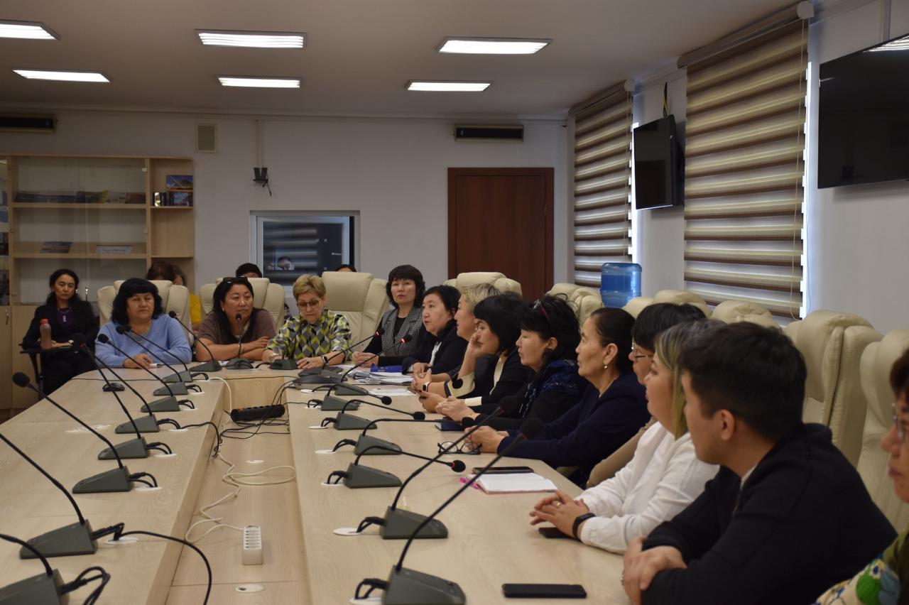 «Адал азамат» білім беру бағдарламасы аясындағы семинар