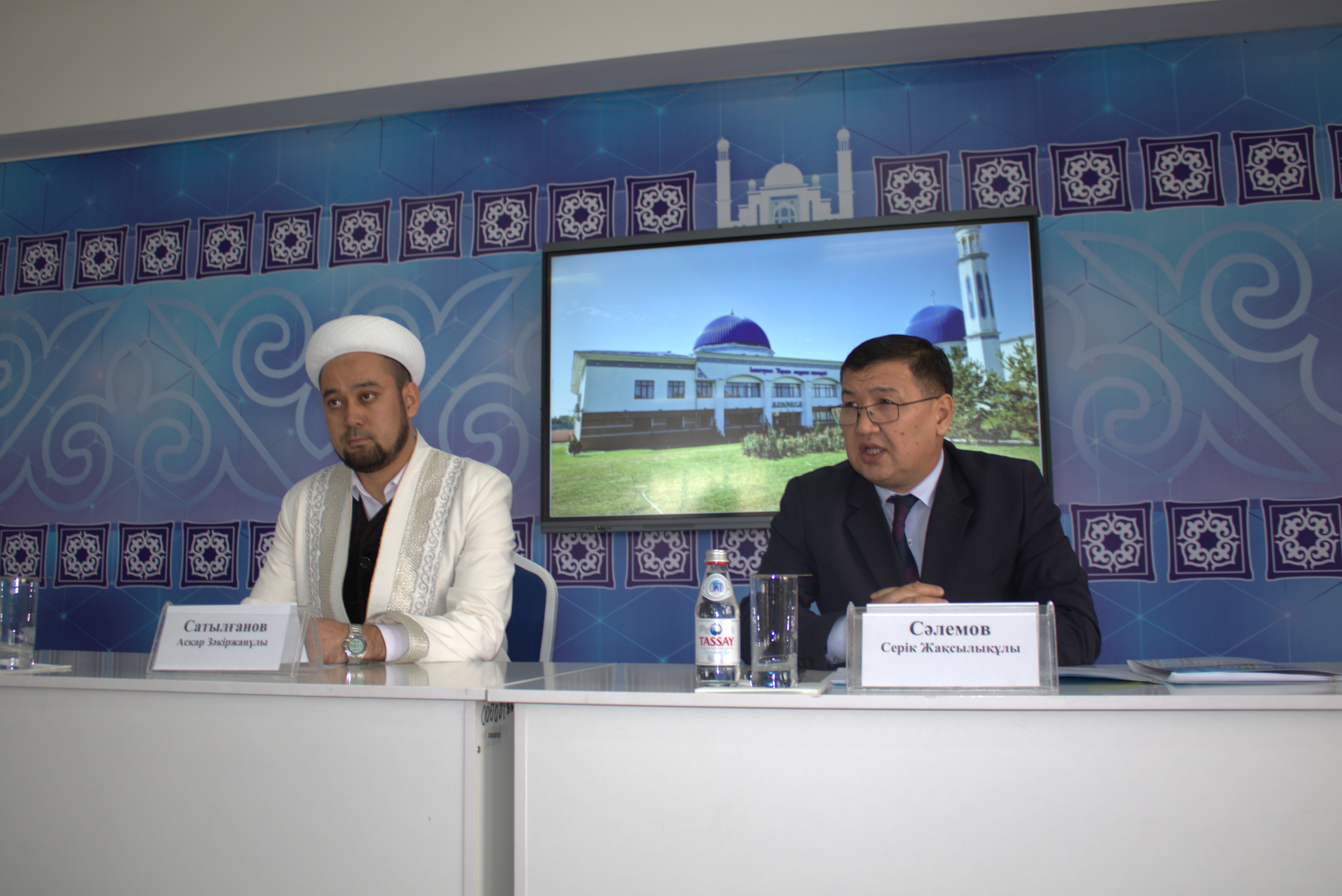 Облыс әкімінің орынбасары С.Сәлемов облыс имамдарымен  кездесу өткізді