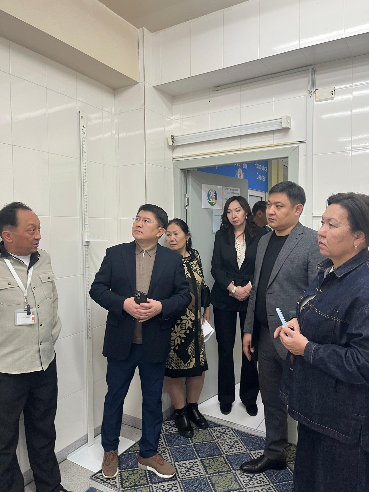 Медицинские руководители Жамбылской области посетили алматинскую поликлинику №17: обмен опытом в ранней диагностике рака