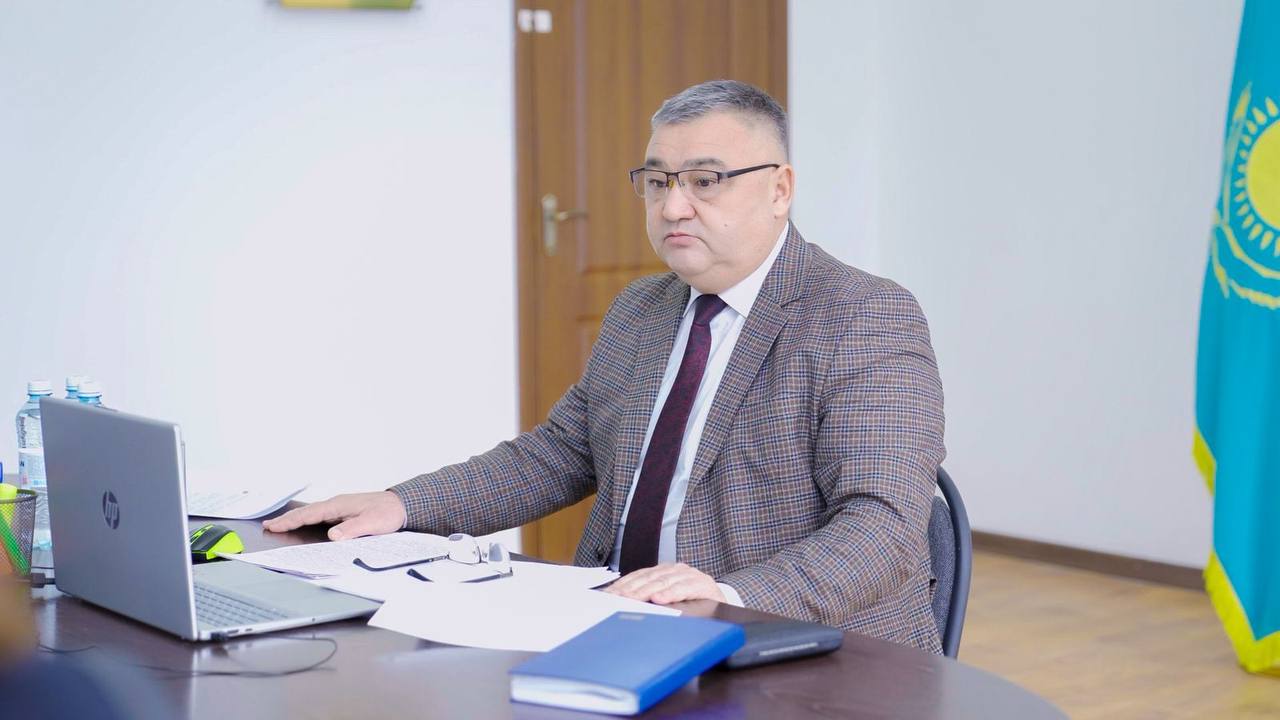 Аудан әкімінің төралығымен кіші аппараттық жиналыс өтті
