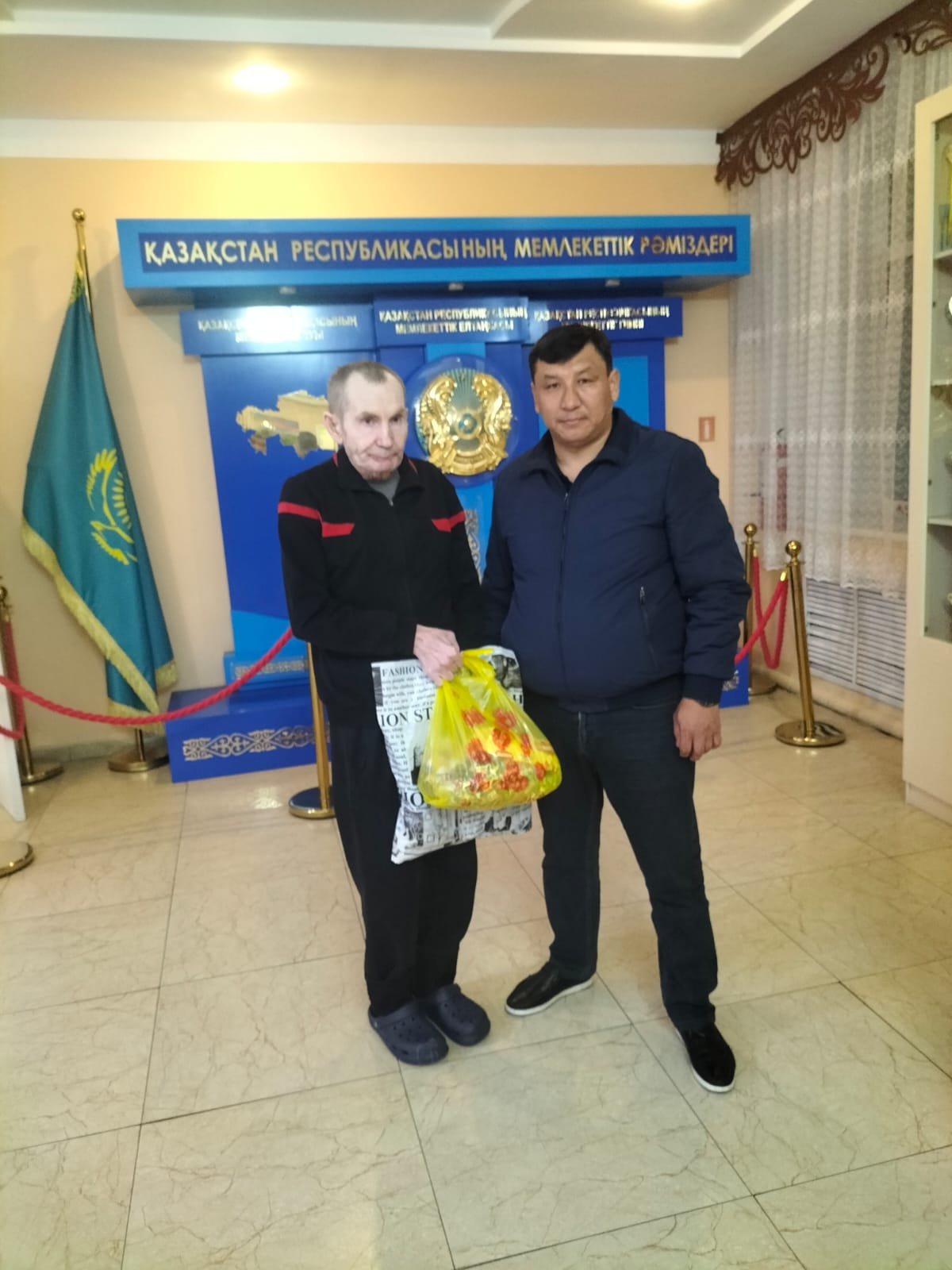 Мүмкіндігі шектеулі жандарға бару