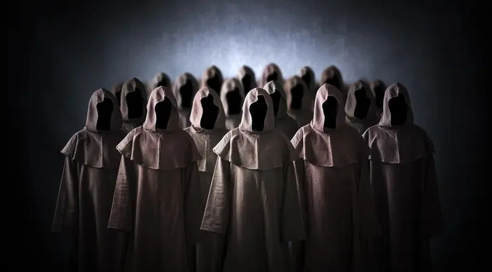 Үй шаруасындағы әйелдердің порнофотосуреттері