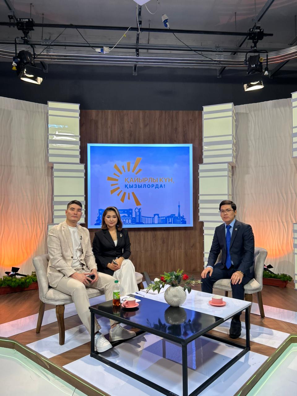 Дал интервью о работе и особенностях функционирования цифровых систем «Кабинет сторон» и «Робот-судебный исполнитель»