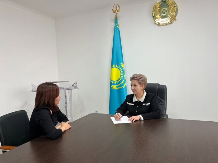В соответствии с графиком приема граждан по личным вопросам, депутат Жаксынского районного маслихата Бралина А. Д. провела прием граждан
