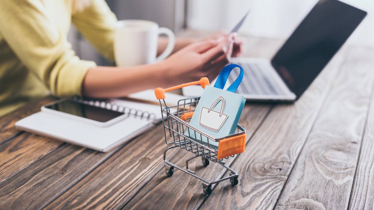 Иностранные интернет-платформы уплатили 118,4 млрд тенге в бюджет Казахстана