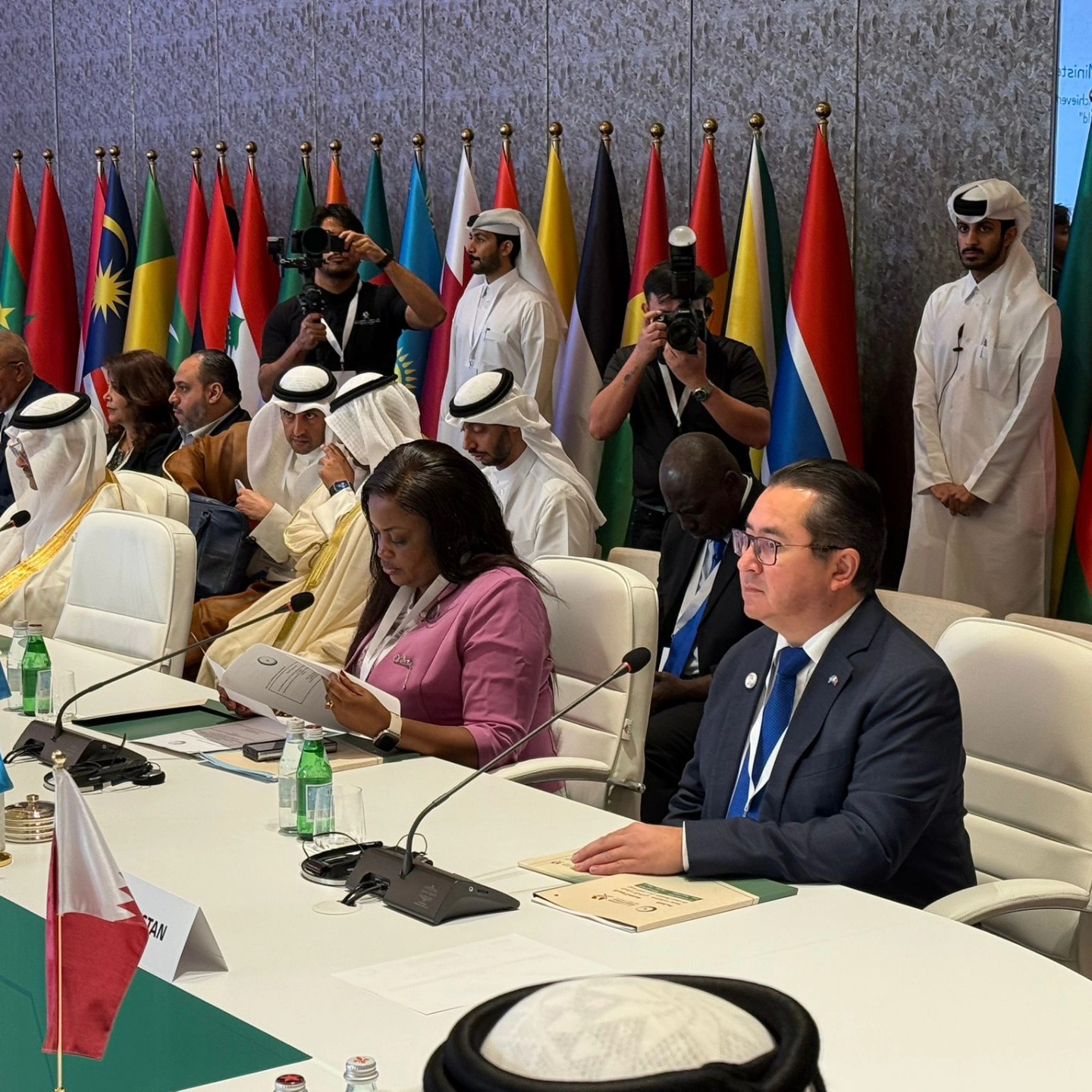 Елші Еңбек министрлерінің алтыншы Ислам конференциясына қатысты