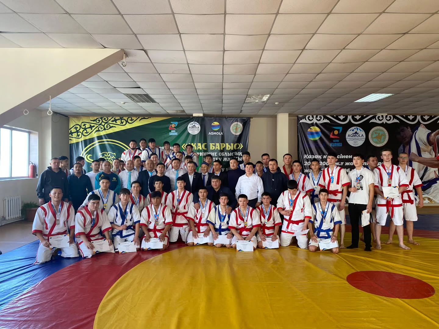 Под знаком победы: успехи наших борцов