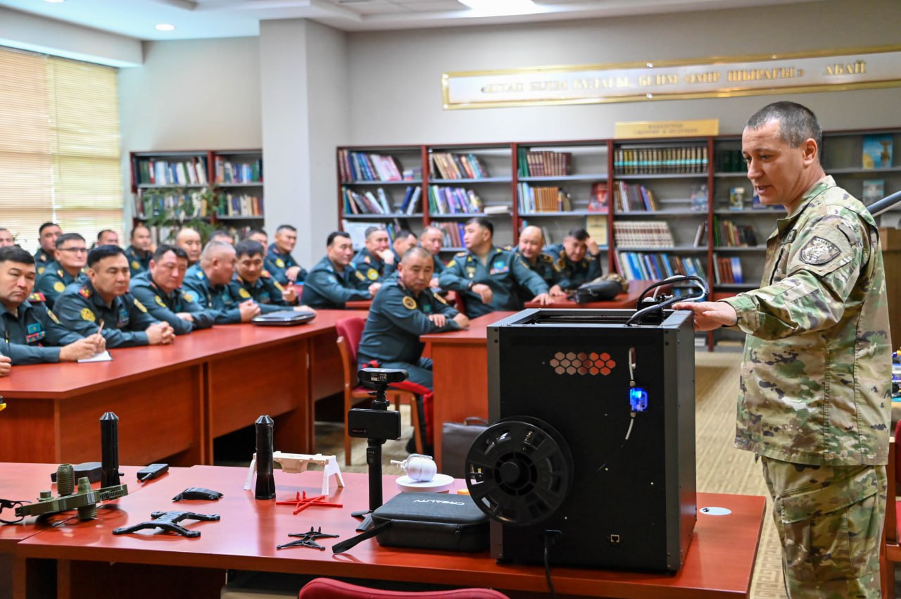 Астанада Қарулы күштер басшылық құрамының оқу-әдістемелік жиыны өтті