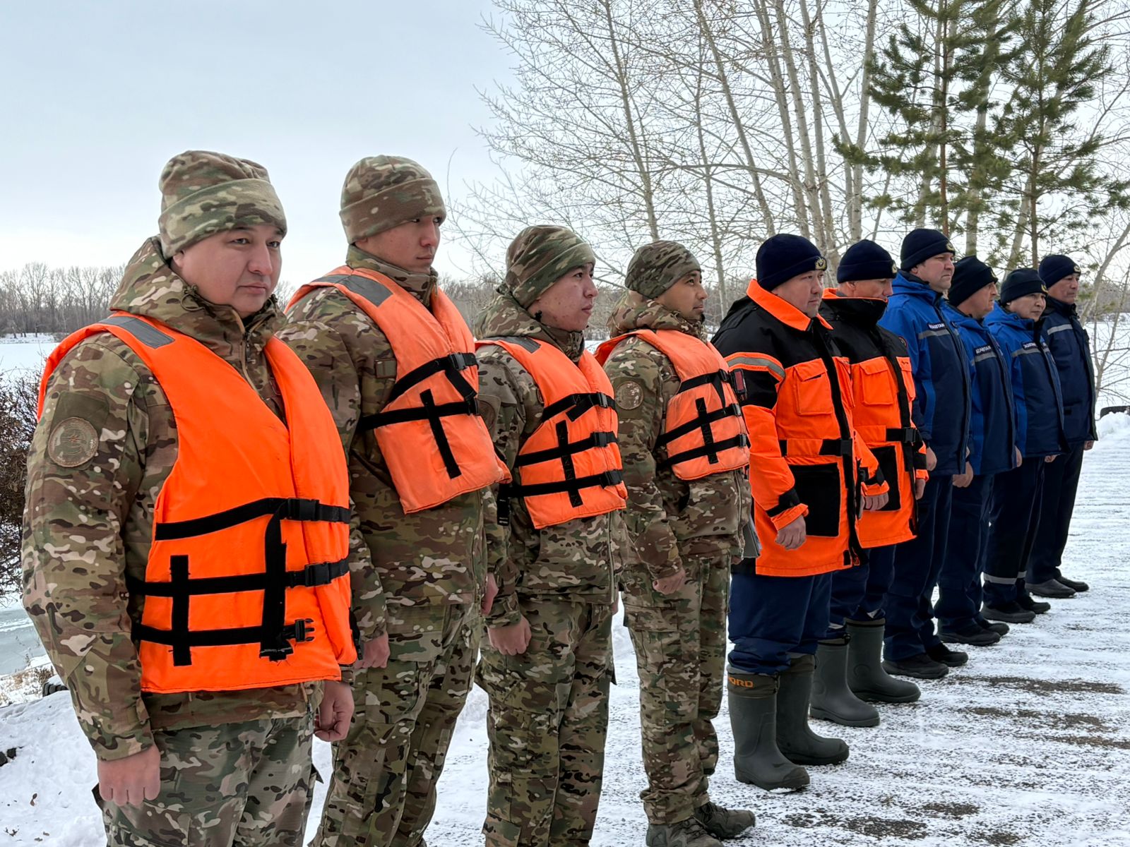 Осторожно - тонкий лёд!