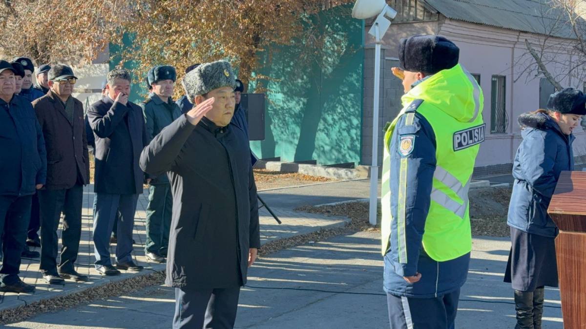 Гарнизонный развод с участием личного состава состоялся в Кызылорде