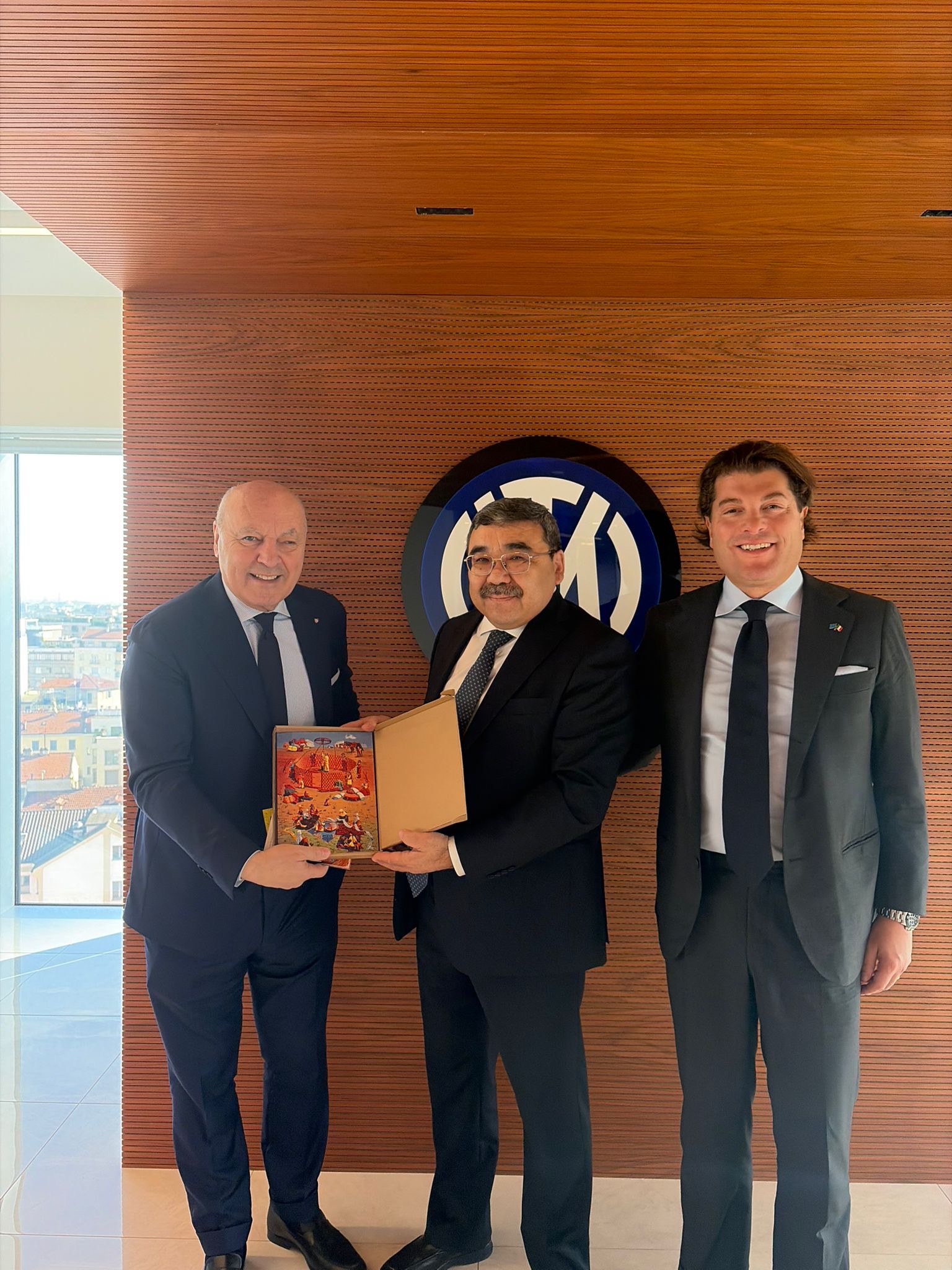 L'Ambasciatore del Kazakhstan in Italia ha incontrato il prefetto di Milano e il Presidente dell’Inter
