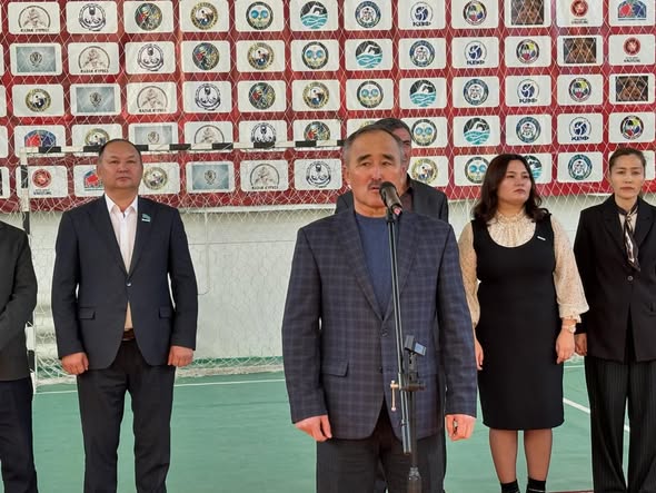 Аудандық мәслихаттың ұйымдастыруымен волейболдан аудандық турнир өтті