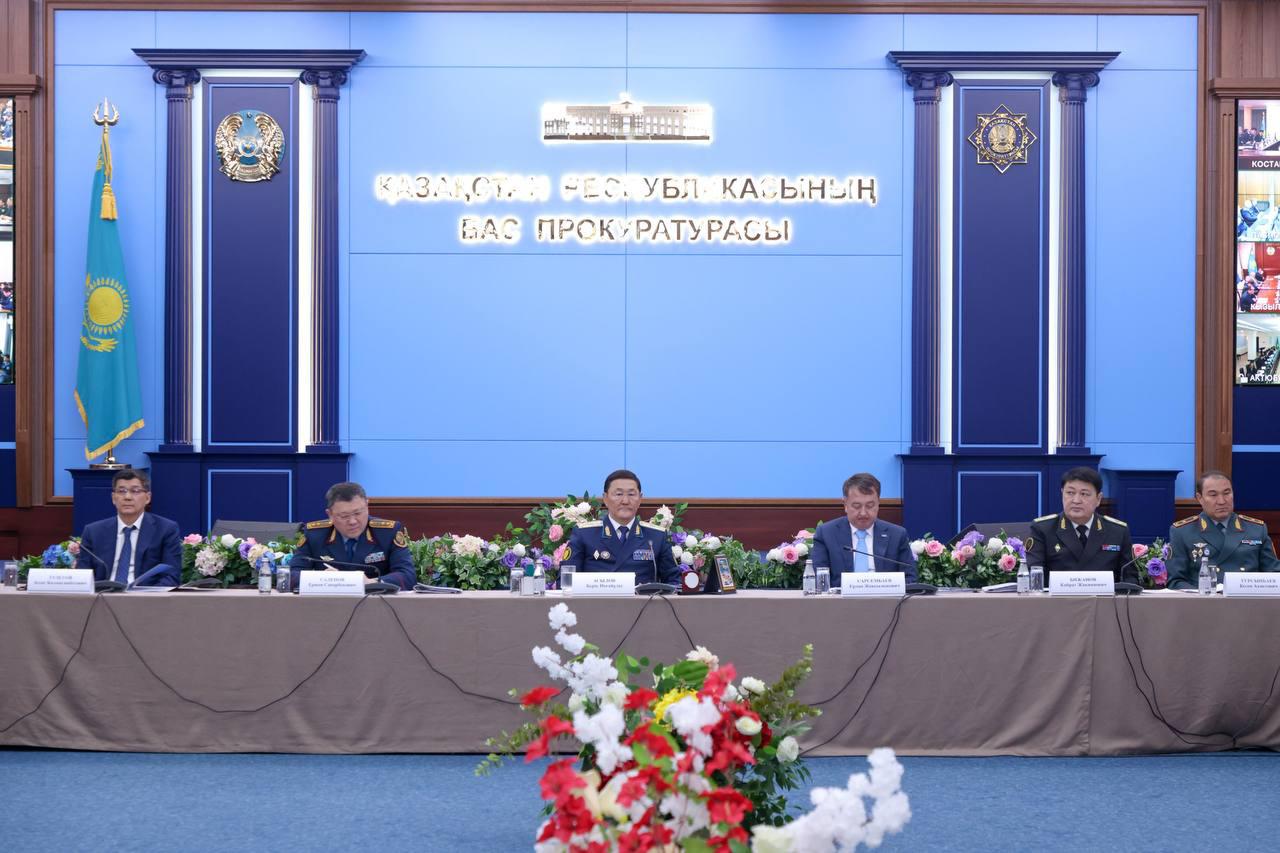 Қазақстан Республикасының Бас прокуратурасында «Заң мен Тәртіп» қағидасын іскеасыру аясында Берік Асыловтың төрағалығымен заңдылықты, құқықтық тәртіпті қамтамасыз ету және қылмыспен күрес жөніндегі үйлестіру кеңесінің отырысы өтті.