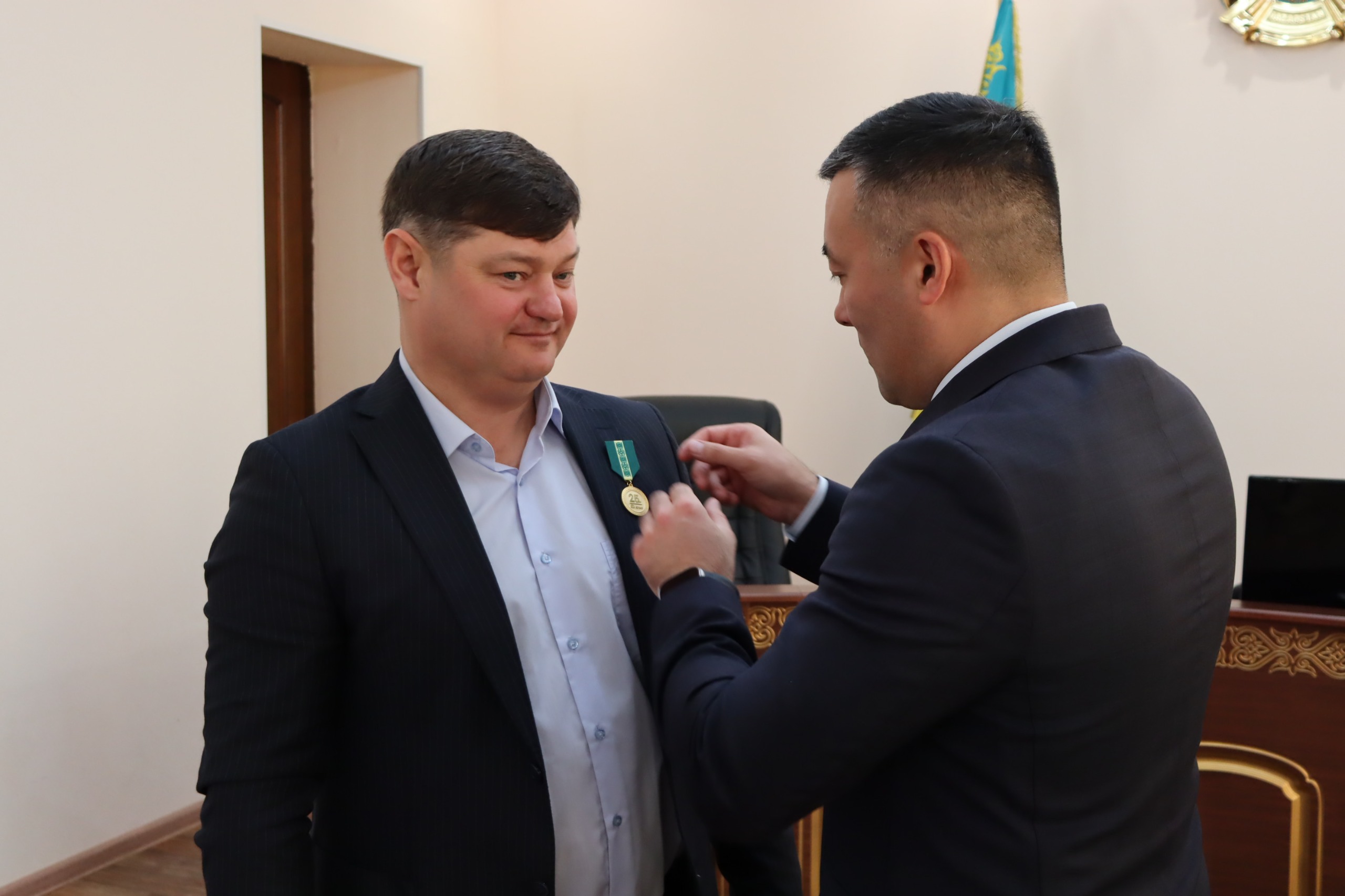 Аудандық мәслихаттың кезектен тыс сессиясы