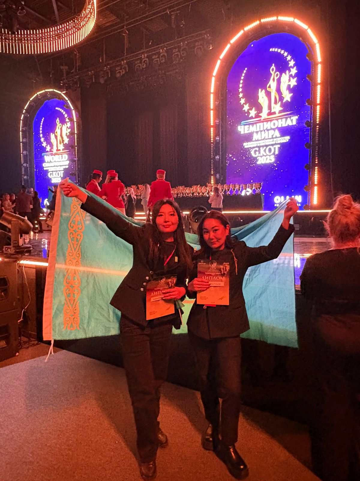 Студентки колледжа Алматы достойно выступили на чемпионате мира