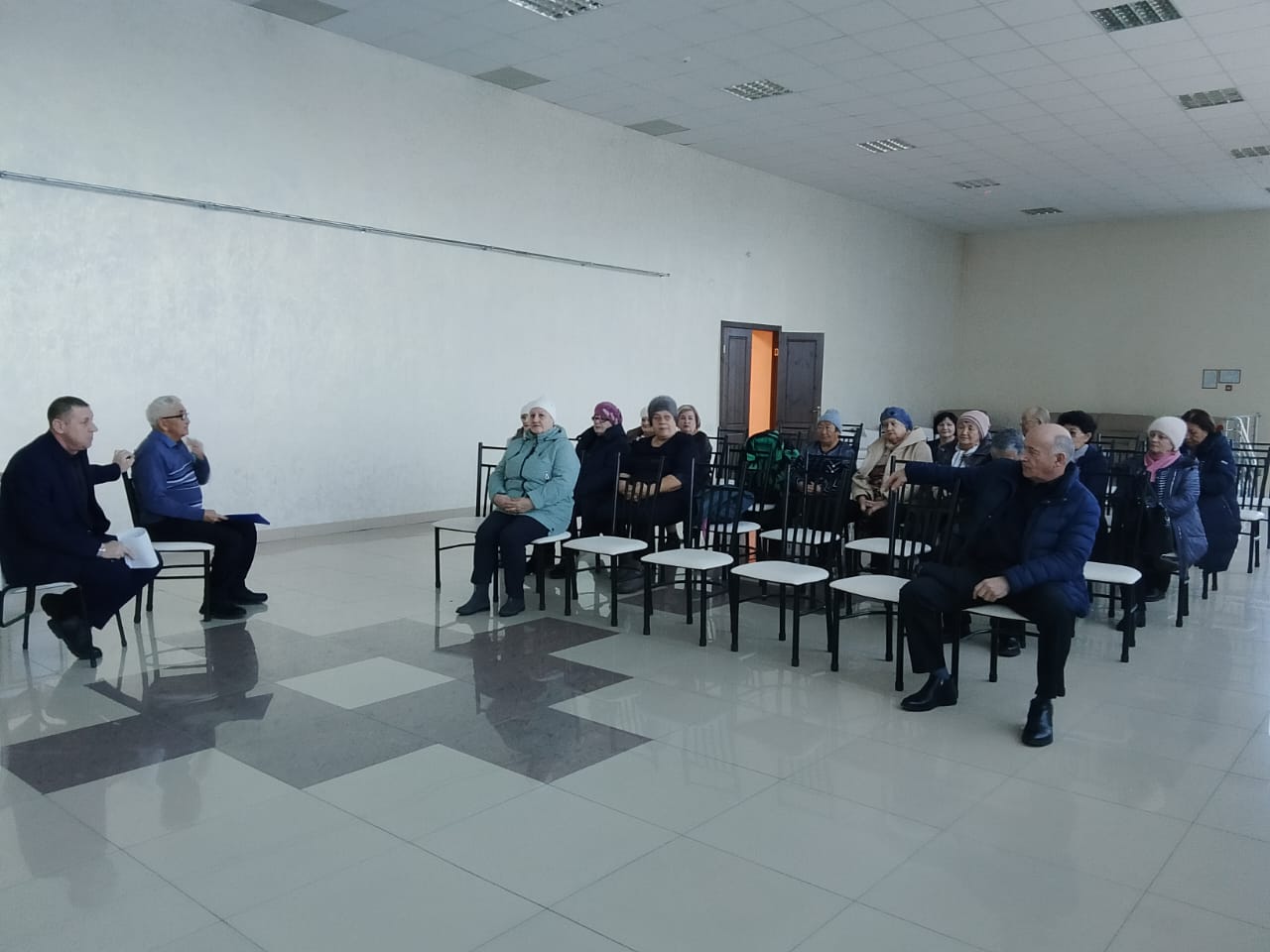 Бастауыш ардагерлер ұйымының жиыны.