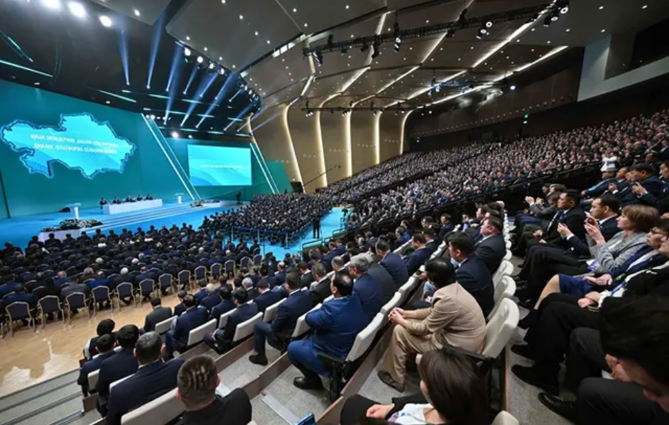 Касым-Жомарт Токаев: «Выборы в сельской местности придали новый импульс работе политических партий в регионах.