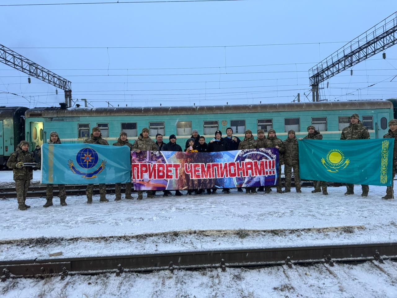 Костанайские спасатели встретили юных спортсменов «Batyr Team» — призеров Кубка РК по NOMAD MMA TARAZ-2025