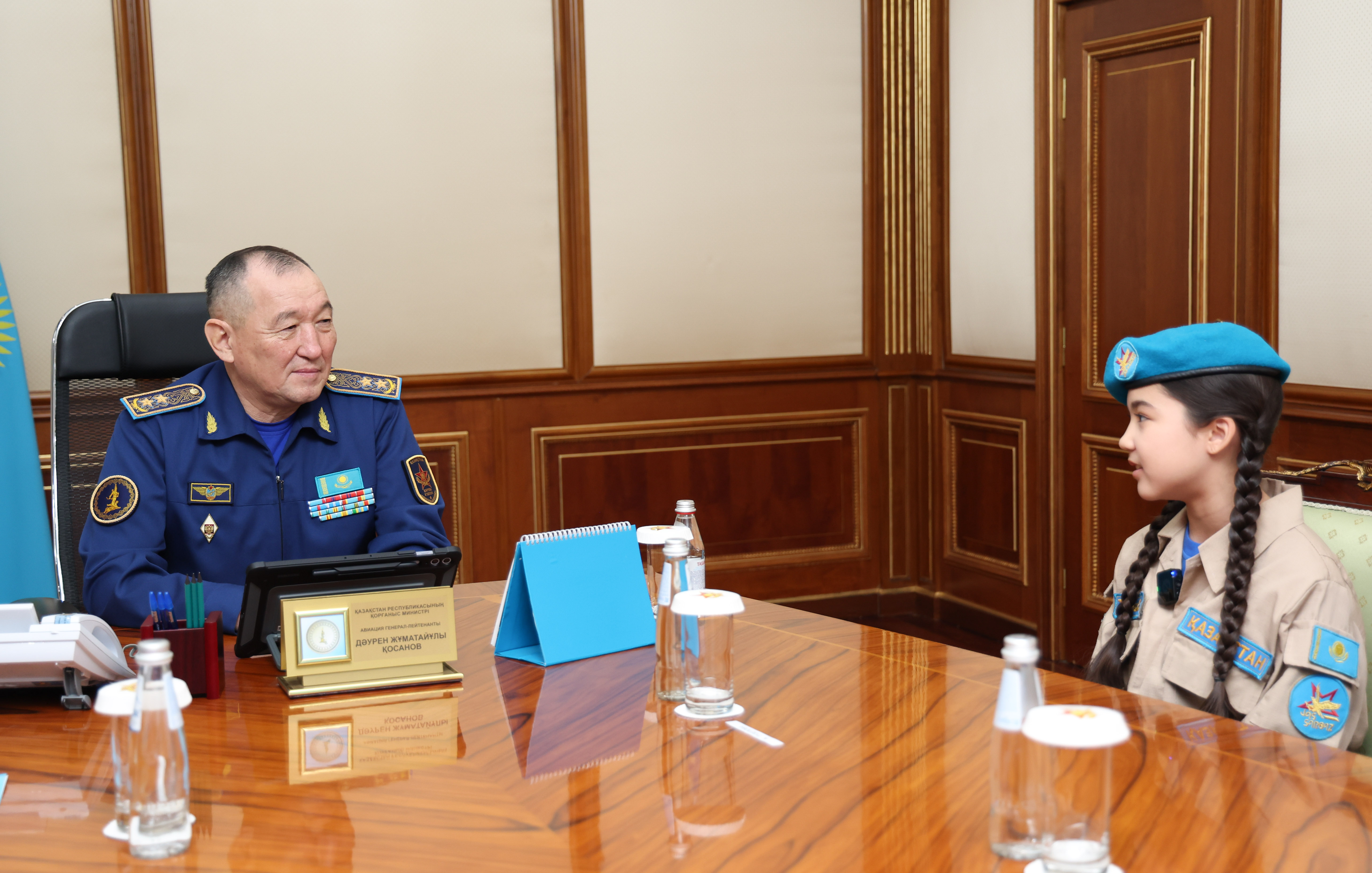 Министр обороны поздравил финалистку конкурса «Голос. Дети» Жасмину Тузелову